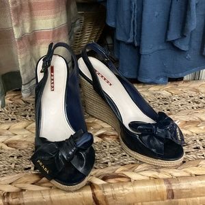 GUC Prada Patent Peep Toe Espadrille Sandals